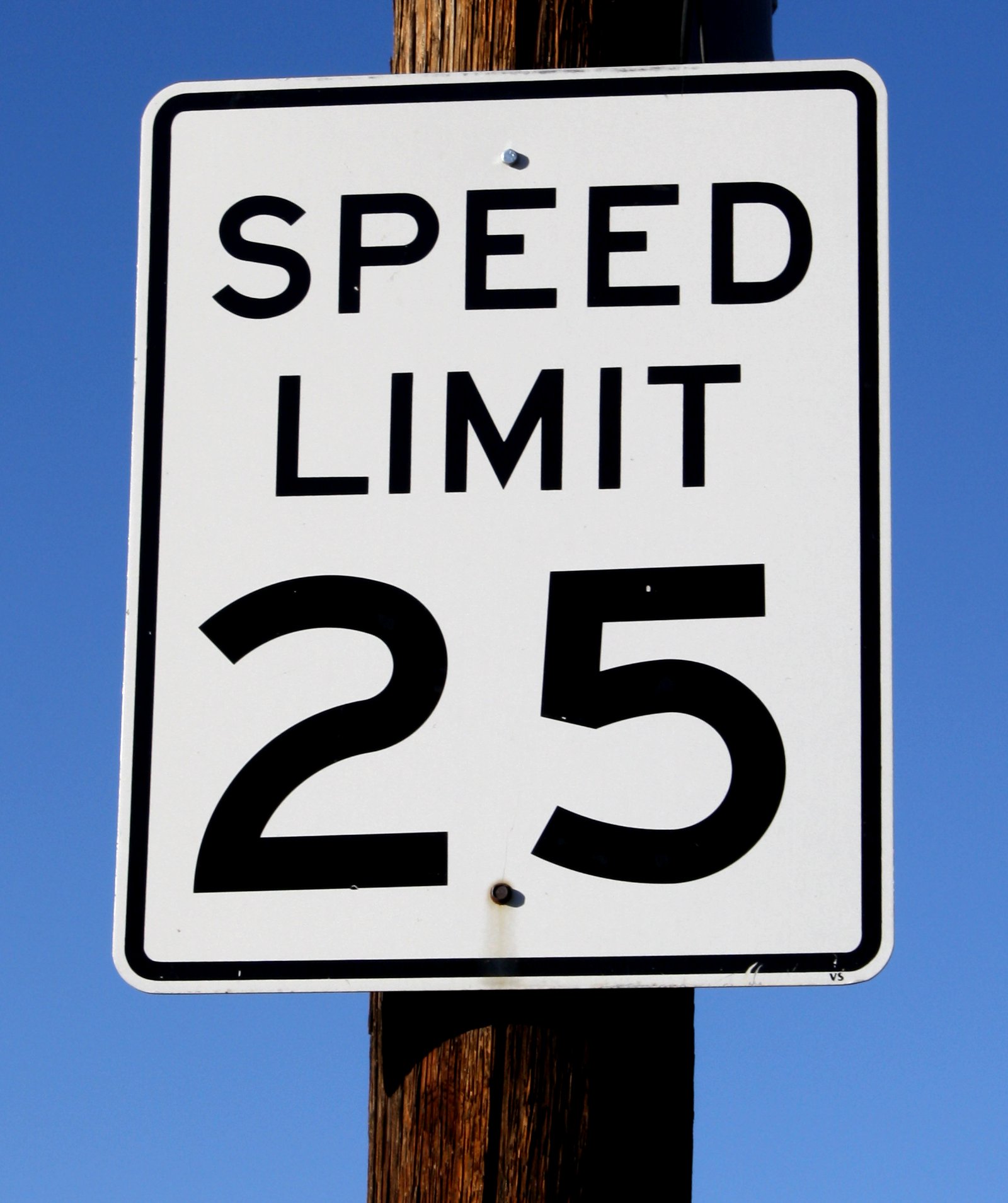 speed_limit_25_sign[1]
